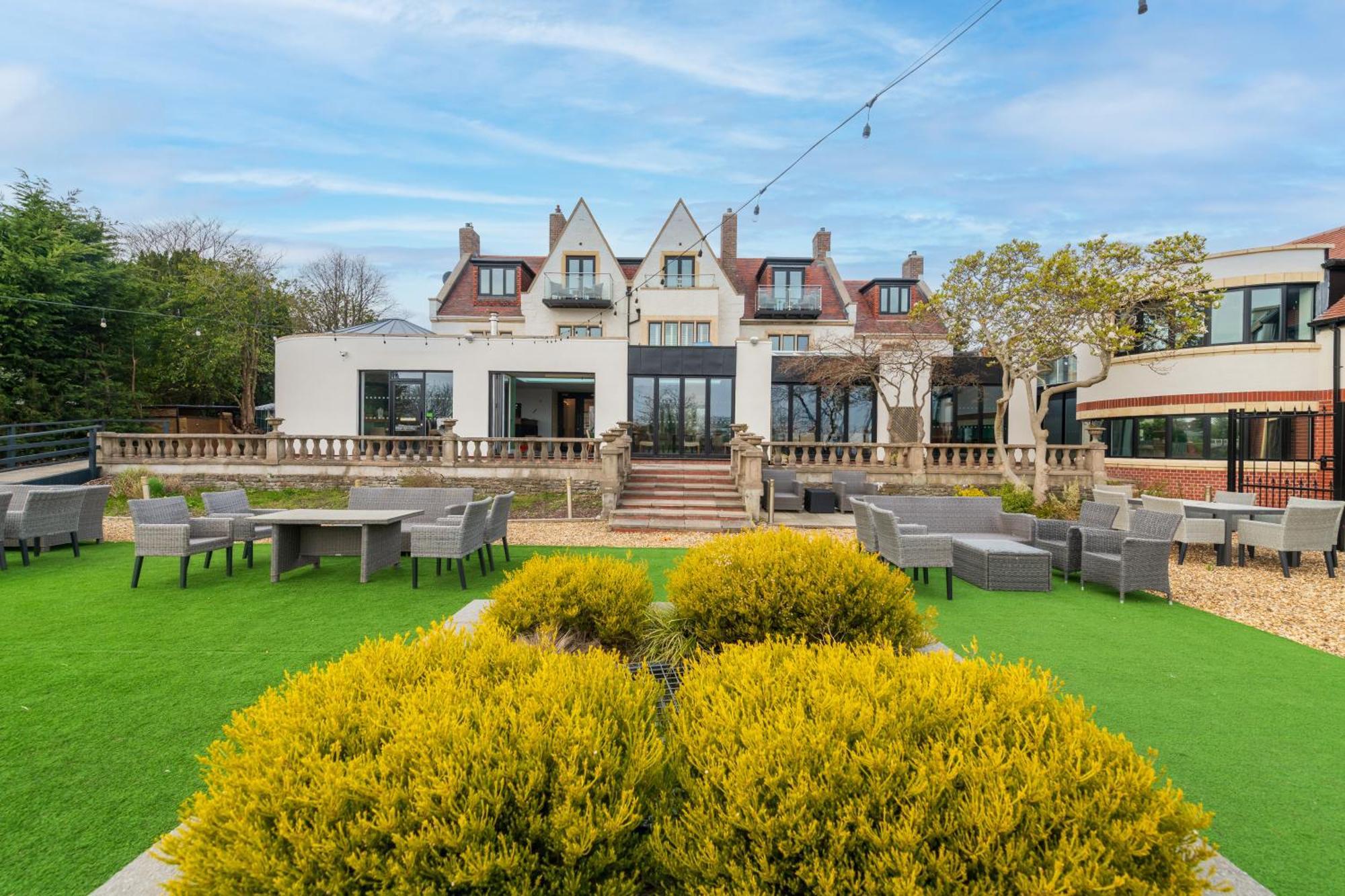 Holm House Hotel Penarth Exterior photo